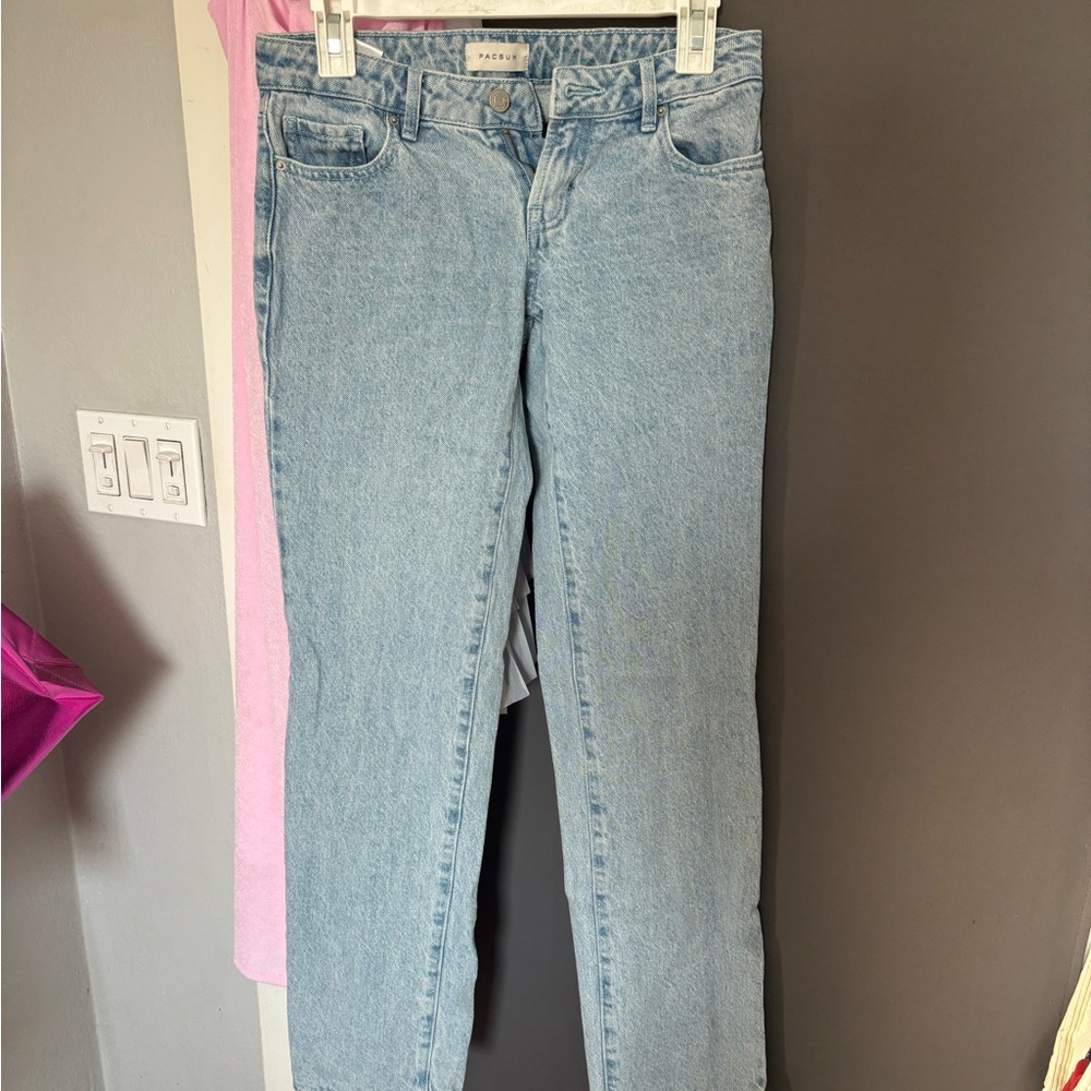 low rise straight woman’s jeans pacsun
